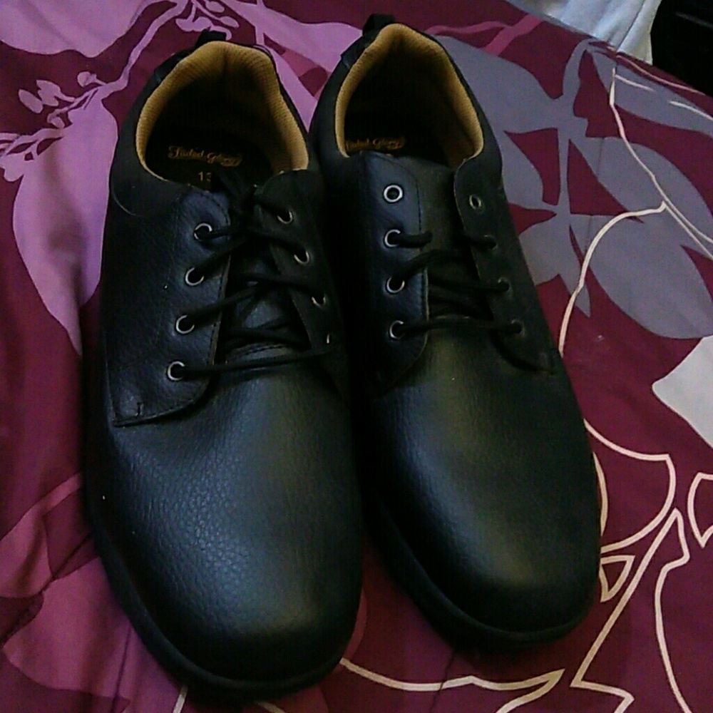 Mens shoes